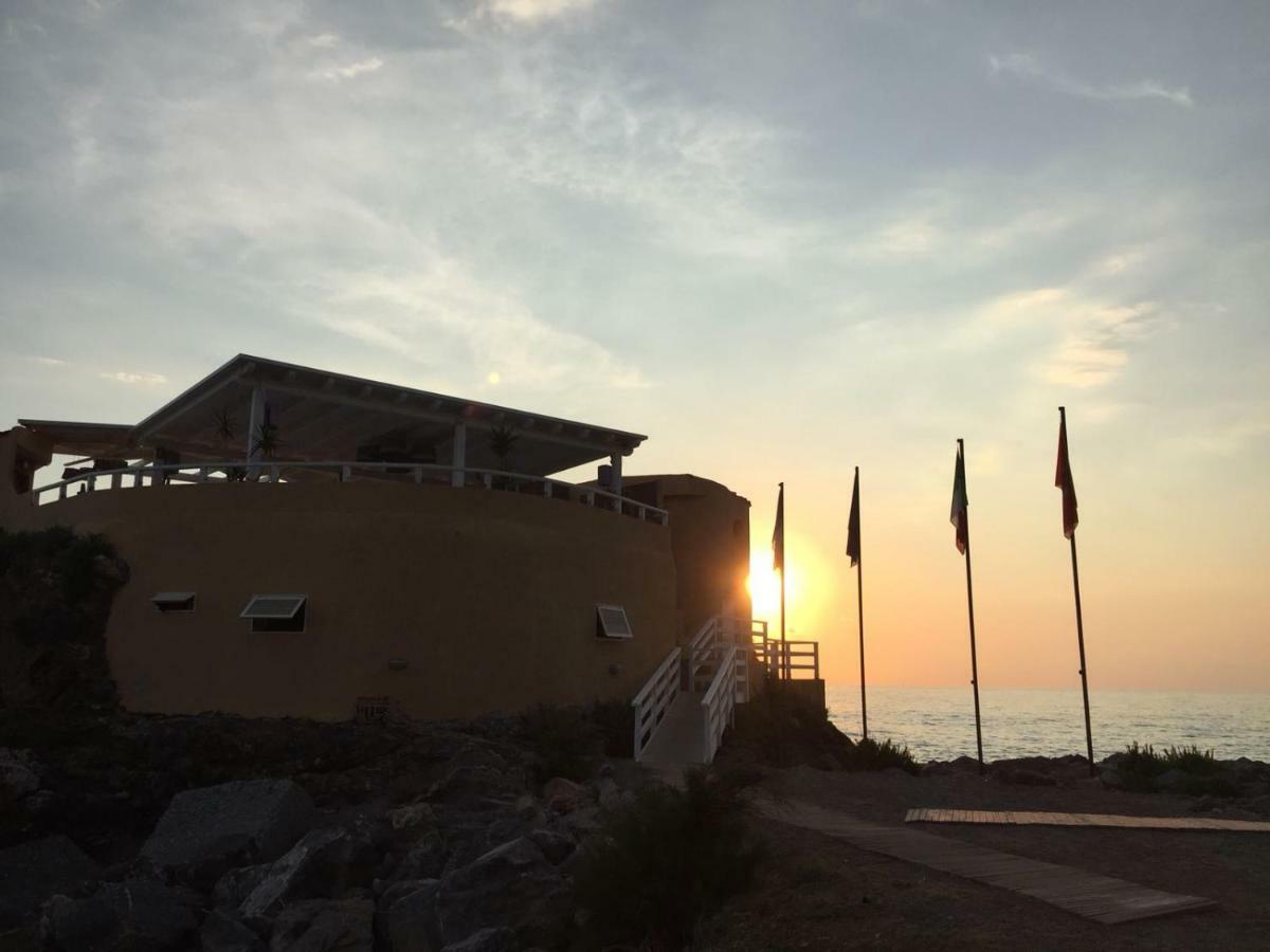L'Oasi Di Giorgia Panzió Cittadella del Capo Kültér fotó